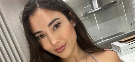 Angie Varona Explains How Her Hacked Photos Turned Her Life。